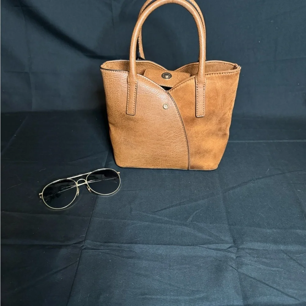 Elegant Lauren Conrad tan Leather Handbag - Picture 6 of 10